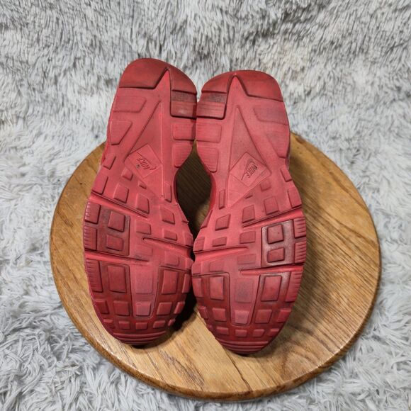 Nike Air Huarache Triple Varsity Red Mens Size 7/ 7Y Athletic Shoes (654275-600) - Picture 5 of 10